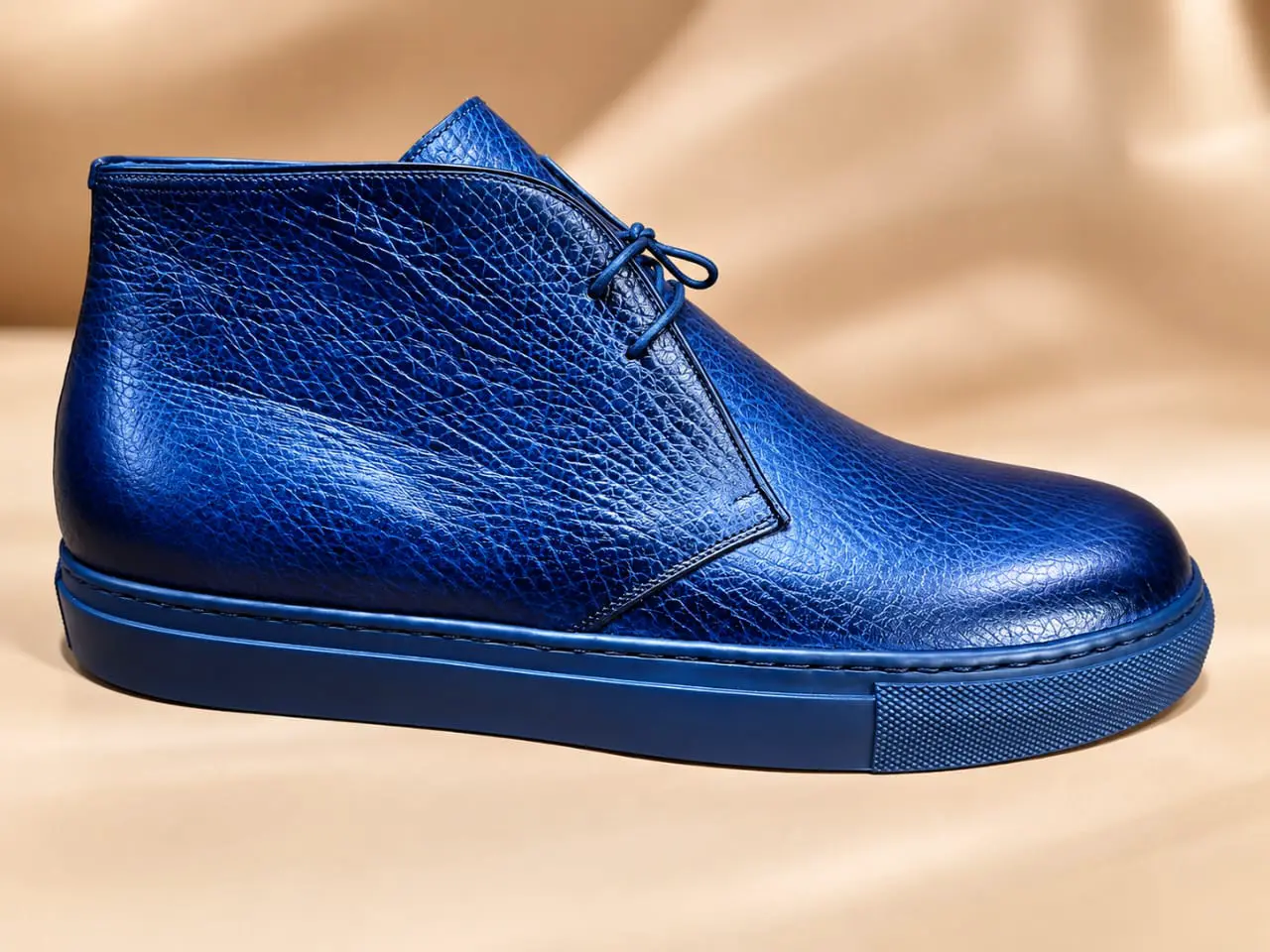 Bottine bleu roi en cuir grainé